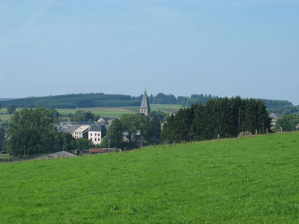 Villa La Ferme Oubliée Paliseul Esterno foto